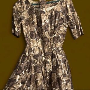 Chic Floral Long Sleeve Dress